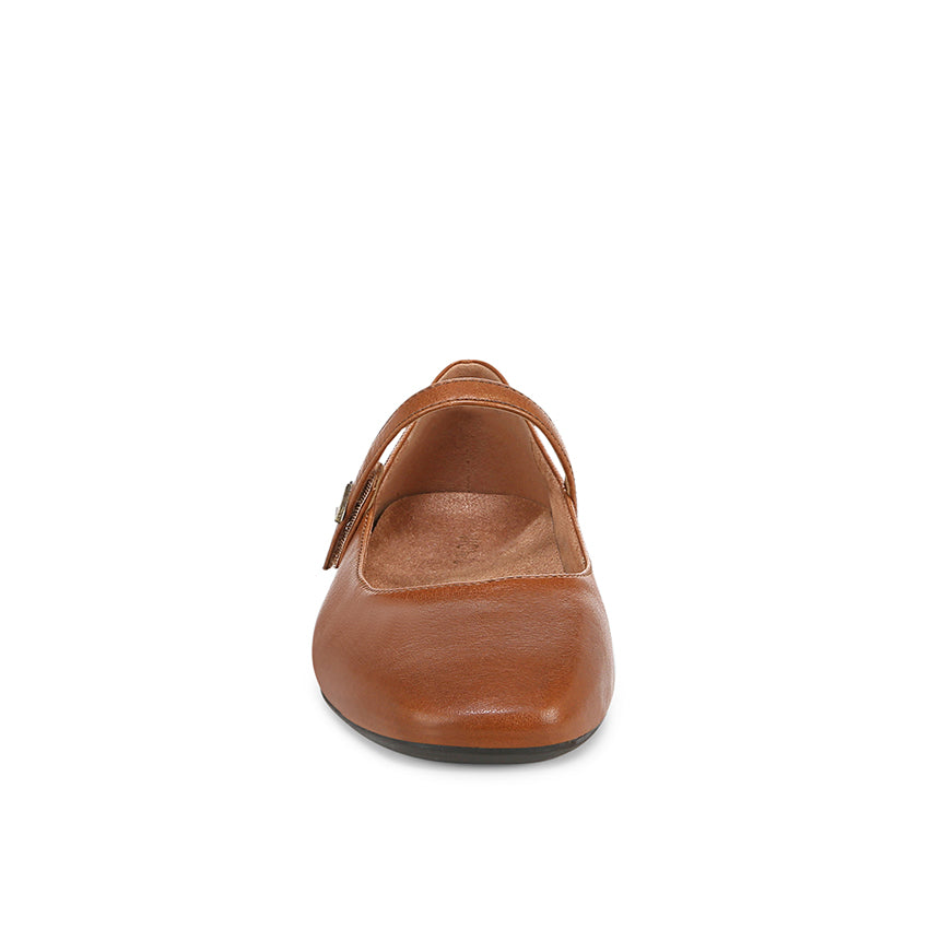 Hyacinth Almeda Women's Flat Shoes - Tan