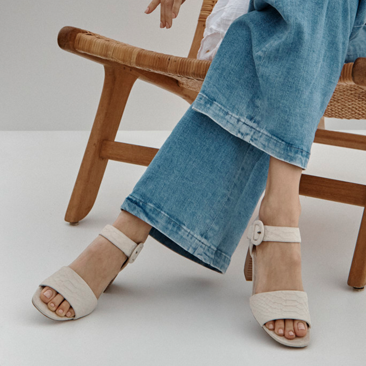 Sonoma Chardonnay Women's Heel/Wedge - Cream