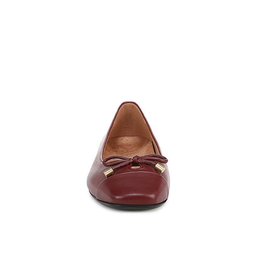 Hyacinth Klara Women's Flat Shoes -  Syrah